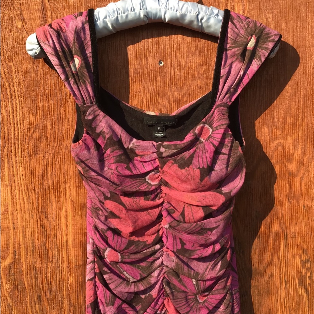 Flattering floral print tank.